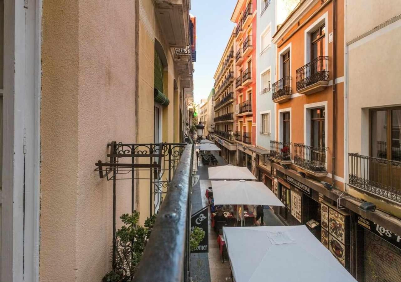 Old Town Y Beach Holirent Alicante Exterior photo
