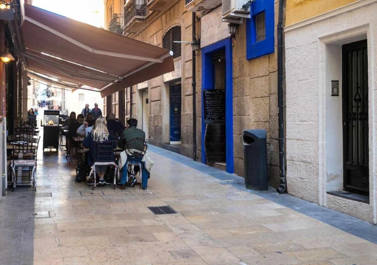 Old Town Y Beach Holirent Alicante Exterior photo